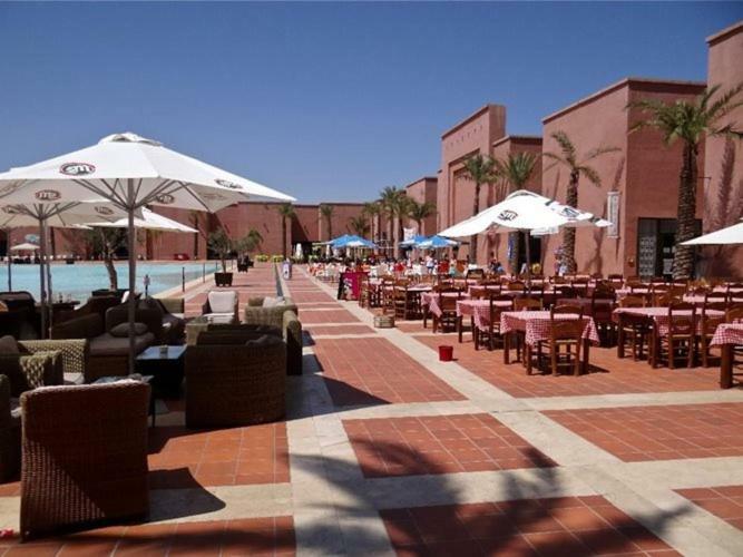 2 Bed Apartment On Condado De Alhama With Roof Solarium N5 Las Flotas de Butron Luaran gambar